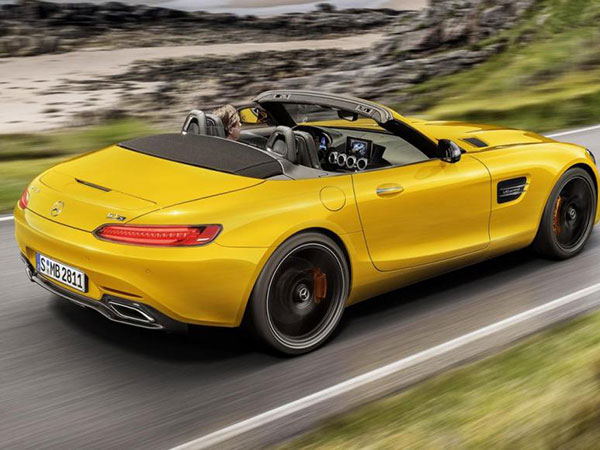 مرسيدس تكشف عن موديل AMG GT S Roadster  ذو ال515 حصان